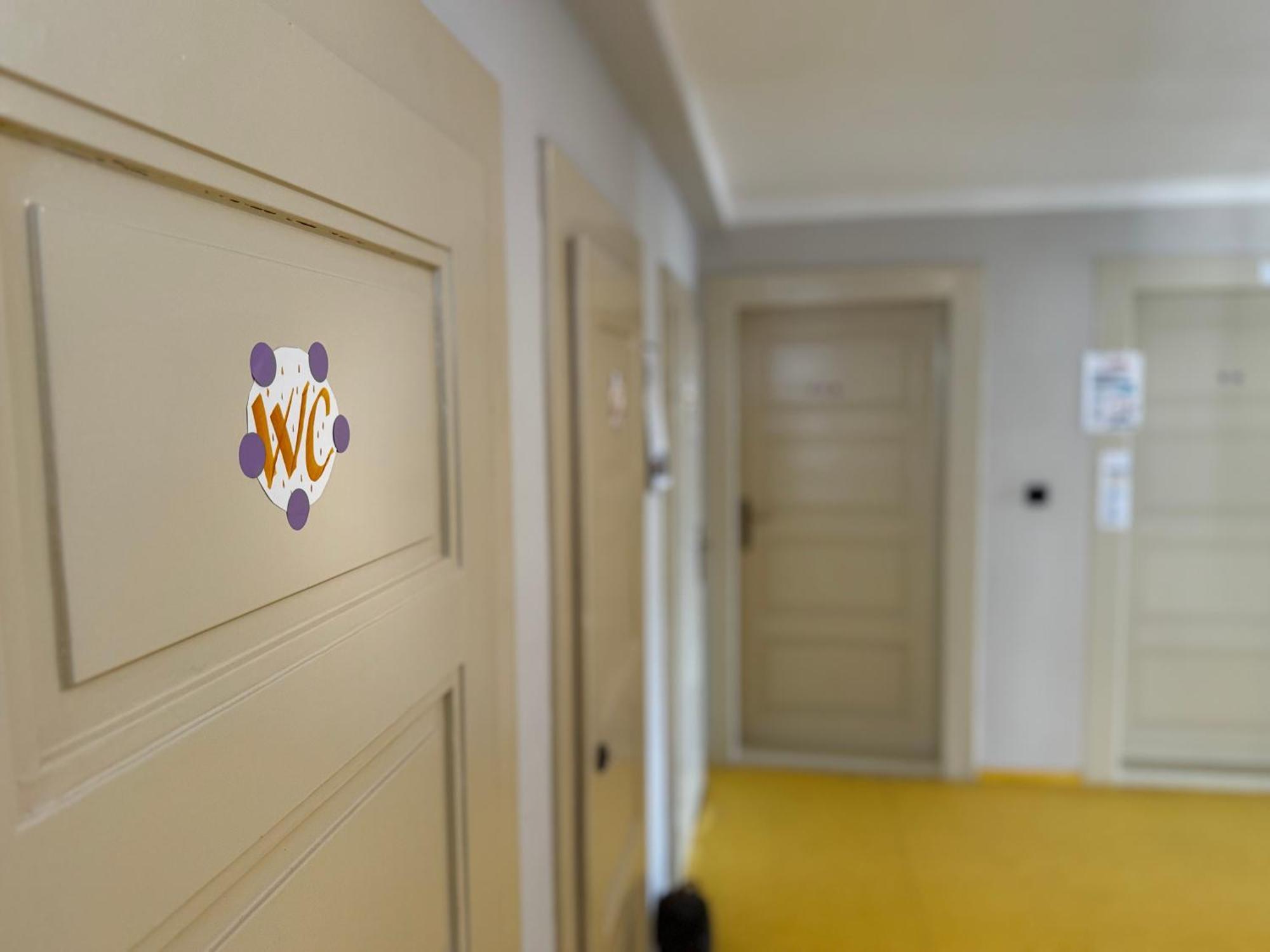 Hradec KrálovéKnk Vibrant Central Spacious Hideawayアパートメント エクステリア 写真